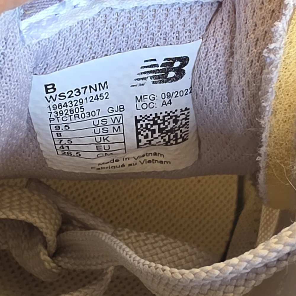 NEW BALANCE 237 V1 (MS237GE) Sz 9.5B Woman Sneakers - Picture 9 of 11